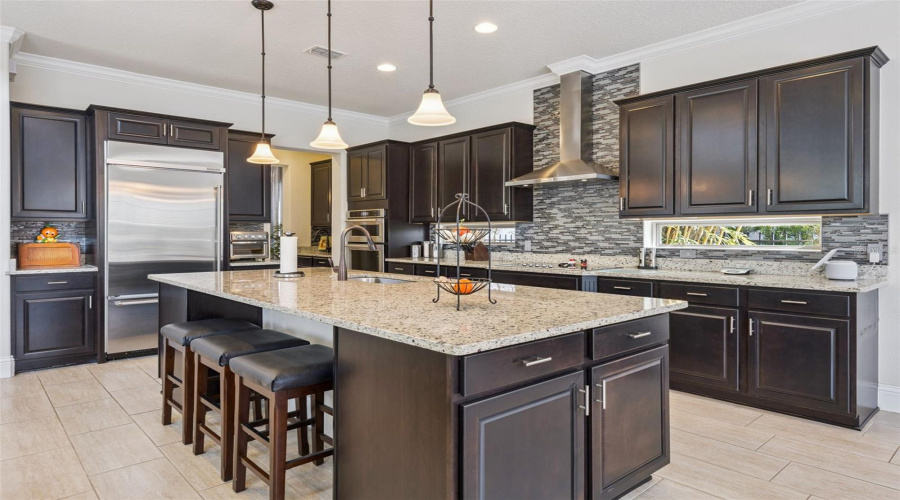 Love the Pendant Lights, Windows under Cabinets and Backspash to Ceiling!