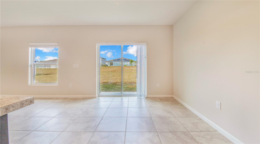 DAVENPORT, Florida 33837, 3 Bedrooms Bedrooms, ,2 BathroomsBathrooms,Residential,For Sale,FIDDLEWOOD,0,MFRP4937573