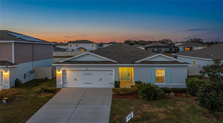 DAVENPORT, Florida 33837, 3 Bedrooms Bedrooms, ,2 BathroomsBathrooms,Residential,For Sale,FIDDLEWOOD,0,MFRP4937573