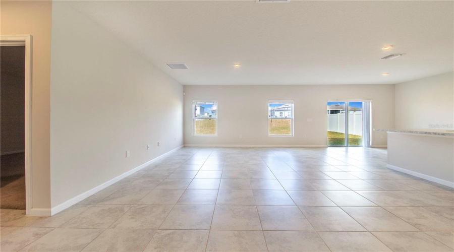 DAVENPORT, Florida 33837, 3 Bedrooms Bedrooms, ,2 BathroomsBathrooms,Residential,For Sale,FIDDLEWOOD,0,MFRP4937573