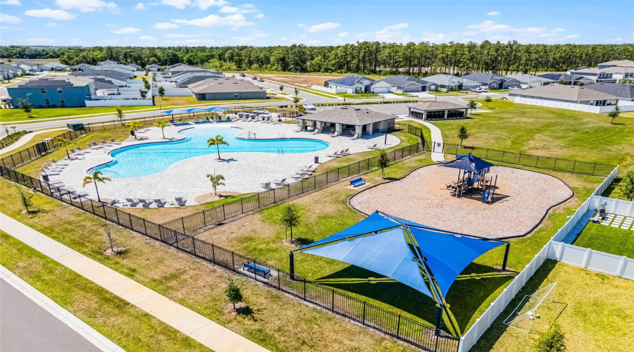 DAVENPORT, Florida 33837, 3 Bedrooms Bedrooms, ,2 BathroomsBathrooms,Residential,For Sale,LILY,0,MFRO6374949