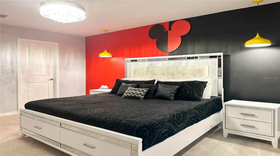 DAVENPORT, Florida 33897, 5 Bedrooms Bedrooms, ,4 BathroomsBathrooms,Residential,For Sale,LANA AVENUE,0,MFRO6328021