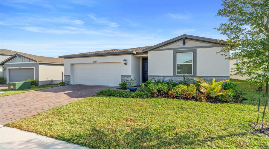 DAVENPORT, Florida 33837, 3 Bedrooms Bedrooms, ,2 BathroomsBathrooms,Residential,For Sale,WHITE TAIL,0,MFRP4937564
