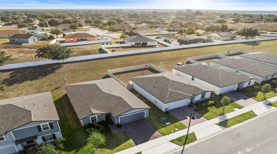 DAVENPORT, Florida 33837, 3 Bedrooms Bedrooms, ,2 BathroomsBathrooms,Residential,For Sale,WHITE TAIL,0,MFRP4937564