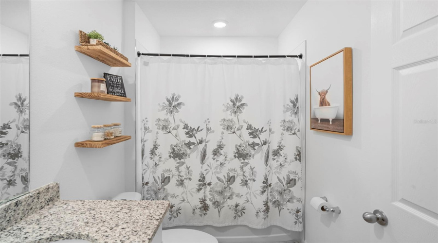 DAVENPORT, Florida 33837, 3 Bedrooms Bedrooms, ,2 BathroomsBathrooms,Residential,For Sale,WHITE TAIL,0,MFRP4937564