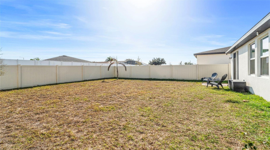 DAVENPORT, Florida 33837, 3 Bedrooms Bedrooms, ,2 BathroomsBathrooms,Residential,For Sale,WHITE TAIL,0,MFRP4937564