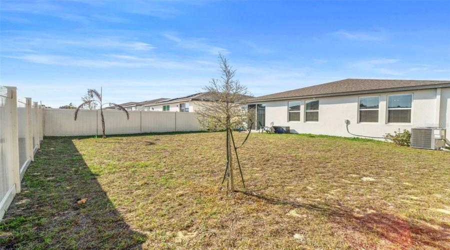 DAVENPORT, Florida 33837, 3 Bedrooms Bedrooms, ,2 BathroomsBathrooms,Residential,For Sale,WHITE TAIL,0,MFRP4937564