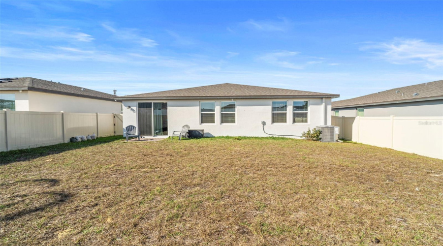 DAVENPORT, Florida 33837, 3 Bedrooms Bedrooms, ,2 BathroomsBathrooms,Residential,For Sale,WHITE TAIL,0,MFRP4937564