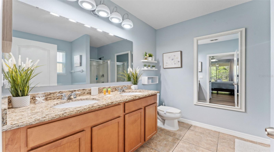 KISSIMMEE, Florida 34747, 6 Bedrooms Bedrooms, ,4 BathroomsBathrooms,Residential,For Sale,PAOLOS,0,MFRO6375865