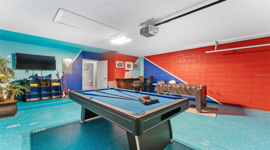 KISSIMMEE, Florida 34747, 6 Bedrooms Bedrooms, ,4 BathroomsBathrooms,Residential,For Sale,PAOLOS,0,MFRO6375865