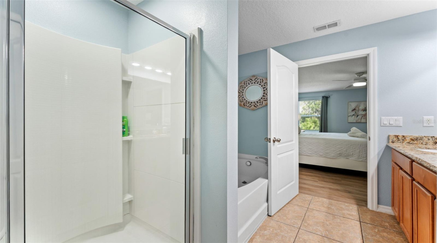 KISSIMMEE, Florida 34747, 6 Bedrooms Bedrooms, ,4 BathroomsBathrooms,Residential,For Sale,PAOLOS,0,MFRO6375865