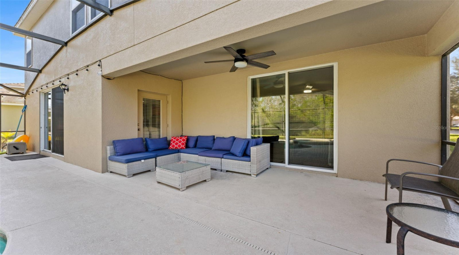 KISSIMMEE, Florida 34747, 6 Bedrooms Bedrooms, ,4 BathroomsBathrooms,Residential,For Sale,PAOLOS,0,MFRO6375865