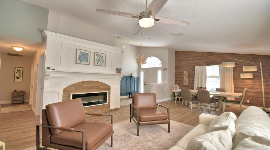 DAVENPORT, Florida 33837, 3 Bedrooms Bedrooms, ,2 BathroomsBathrooms,Residential,For Sale,DELANCEY,0,MFRP4937056