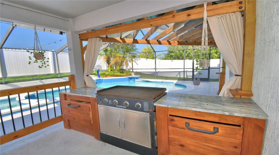 DAVENPORT, Florida 33837, 3 Bedrooms Bedrooms, ,2 BathroomsBathrooms,Residential,For Sale,DELANCEY,0,MFRP4937056