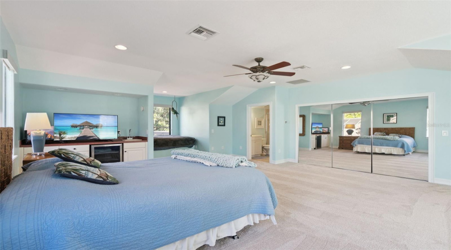 CELEBRATION, Florida 34747, 5 Bedrooms Bedrooms, ,5 BathroomsBathrooms,Residential,For Sale,OAK SHADOWS,0,MFRO6374944