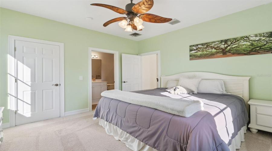 CELEBRATION, Florida 34747, 5 Bedrooms Bedrooms, ,5 BathroomsBathrooms,Residential,For Sale,OAK SHADOWS,0,MFRO6374944