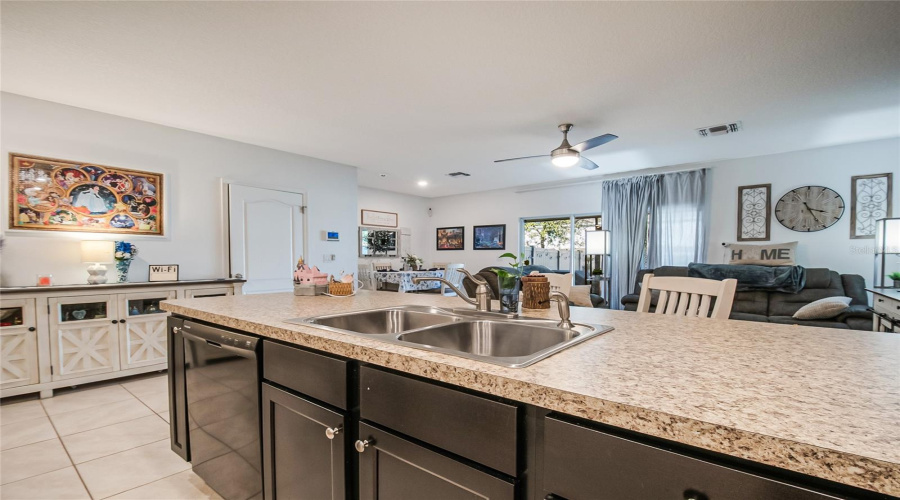 KISSIMMEE, Florida 34747, 3 Bedrooms Bedrooms, ,2 BathroomsBathrooms,Residential,For Sale,ALBA,0,MFRO6375959