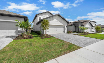 KISSIMMEE, Florida 34747, 4 Bedrooms Bedrooms, ,3 BathroomsBathrooms,Residential,For Sale,SOMERSWORTH,0,MFRTB8422389