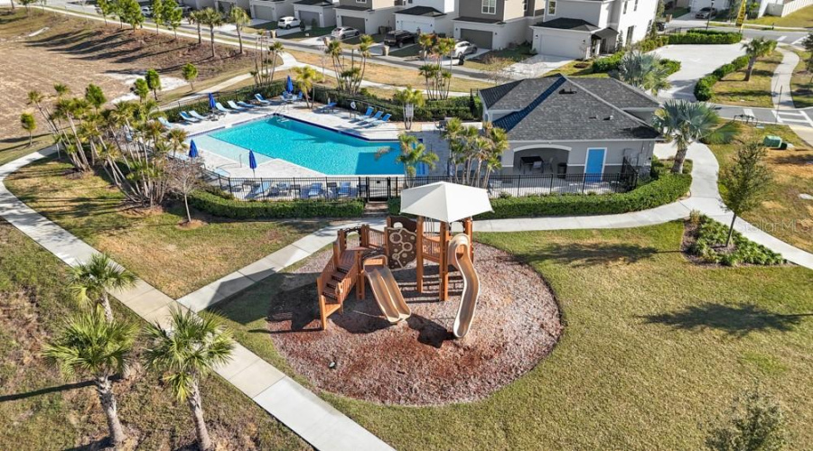 DAVENPORT, Florida 33896, 5 Bedrooms Bedrooms, ,3 BathroomsBathrooms,Residential,For Sale,HOOTEN WAY,0,MFRO6370481