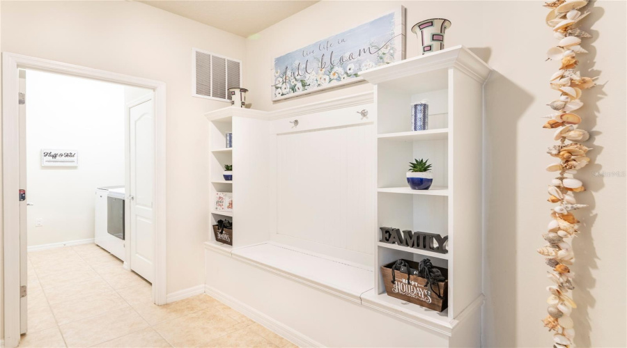 KISSIMMEE, Florida 34747, 8 Bedrooms Bedrooms, ,6 BathroomsBathrooms,Residential,For Sale,RHODES,0,MFRO6327522