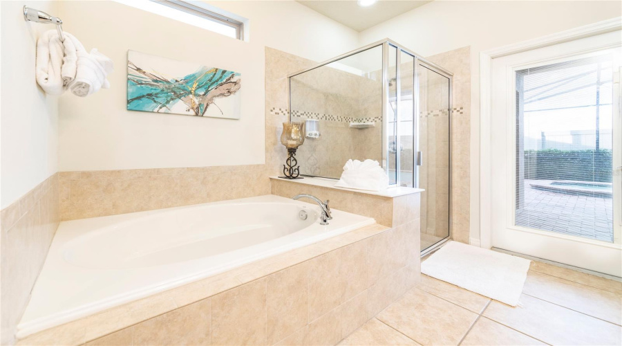 KISSIMMEE, Florida 34747, 8 Bedrooms Bedrooms, ,6 BathroomsBathrooms,Residential,For Sale,RHODES,0,MFRO6327522