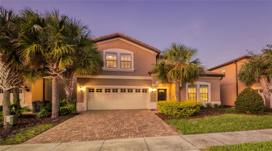 KISSIMMEE, Florida 34747, 8 Bedrooms Bedrooms, ,6 BathroomsBathrooms,Residential,For Sale,RHODES,0,MFRO6327522