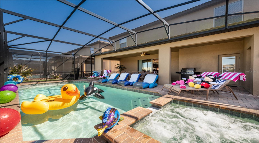 KISSIMMEE, Florida 34747, 8 Bedrooms Bedrooms, ,6 BathroomsBathrooms,Residential,For Sale,RHODES,0,MFRO6327522