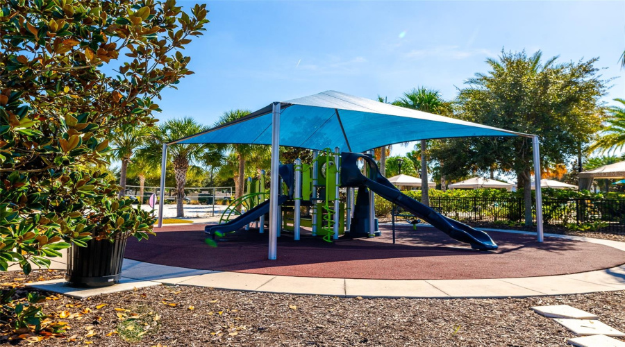 KISSIMMEE, Florida 34747, 8 Bedrooms Bedrooms, ,6 BathroomsBathrooms,Residential,For Sale,RHODES,0,MFRO6327522