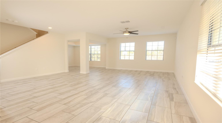 DAVENPORT, Florida 33896, 4 Bedrooms Bedrooms, ,4 BathroomsBathrooms,Residential,For Sale,SHINNECOCK HILLS,0,MFRO6376273