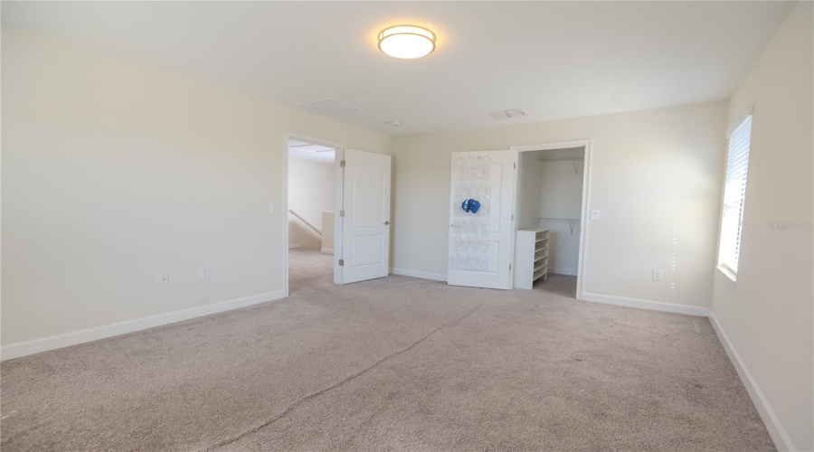 DAVENPORT, Florida 33896, 4 Bedrooms Bedrooms, ,4 BathroomsBathrooms,Residential,For Sale,SHINNECOCK HILLS,0,MFRO6376273