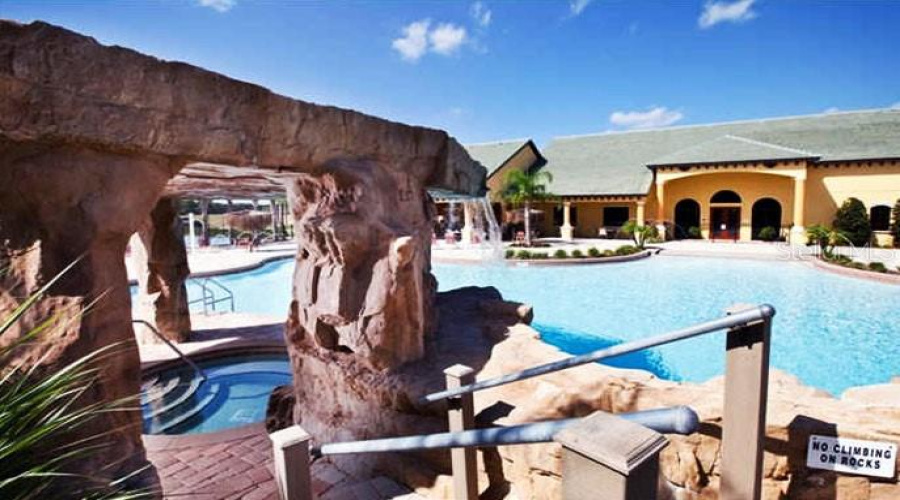 KISSIMMEE, Florida 34747, 4 Bedrooms Bedrooms, ,3 BathroomsBathrooms,Residential,For Sale,CANDY PALM,0,MFRS5124216