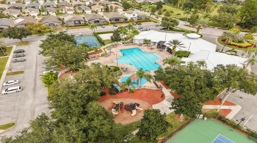 KISSIMMEE, Florida 34747, 3 Bedrooms Bedrooms, ,3 BathroomsBathrooms,Residential,For Sale,SILVER PALM,0,MFRO6357317