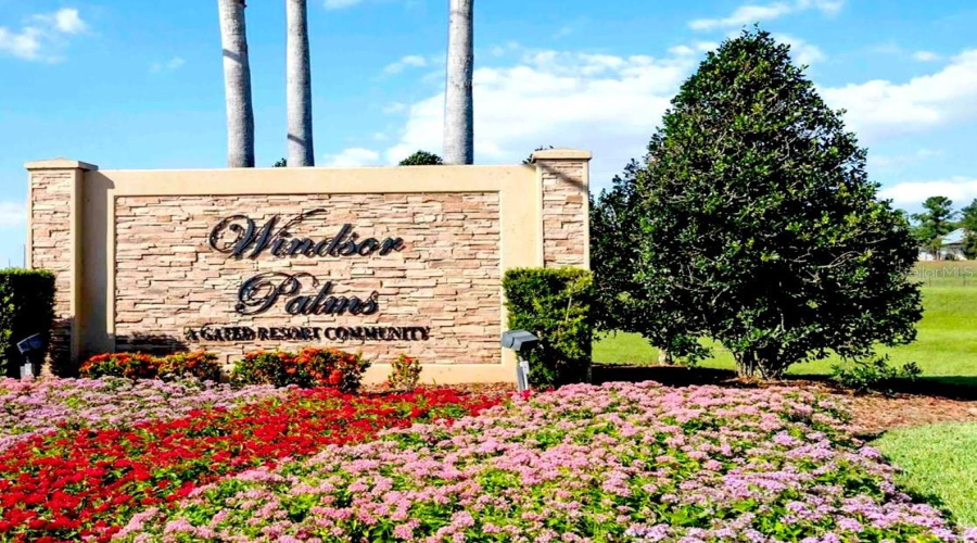 KISSIMMEE, Florida 34747, 3 Bedrooms Bedrooms, ,3 BathroomsBathrooms,Residential,For Sale,SILVER PALM,0,MFRO6357317