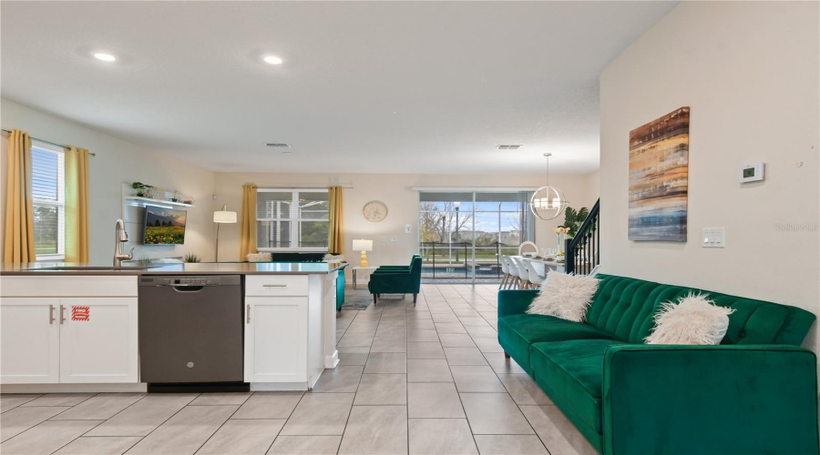 DAVENPORT, Florida 33896, 8 Bedrooms Bedrooms, ,5 BathroomsBathrooms,Residential,For Sale,CABOT CLIFFS,0,MFRO6376262