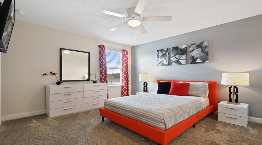 DAVENPORT, Florida 33896, 8 Bedrooms Bedrooms, ,5 BathroomsBathrooms,Residential,For Sale,CABOT CLIFFS,0,MFRO6376262