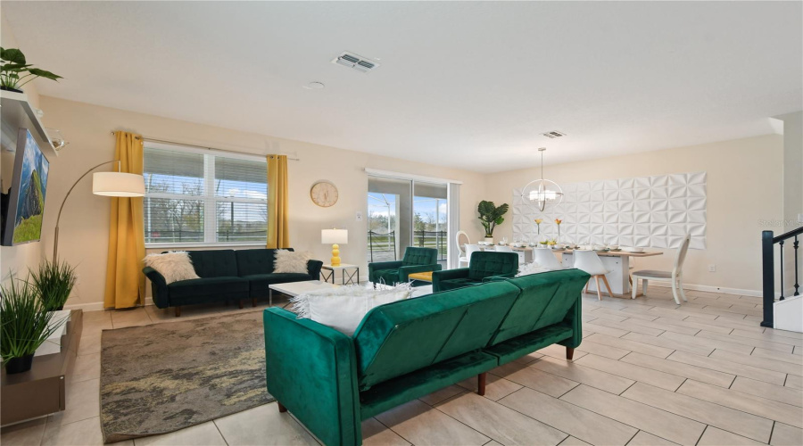 DAVENPORT, Florida 33896, 8 Bedrooms Bedrooms, ,5 BathroomsBathrooms,Residential,For Sale,CABOT CLIFFS,0,MFRO6376262