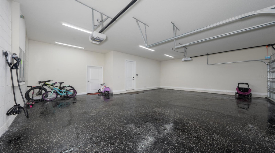 ORLANDO, Florida 32836, 4 Bedrooms Bedrooms, ,4 BathroomsBathrooms,Residential,For Sale,LEAF GROVE CIRCLE,0,MFRS5142215