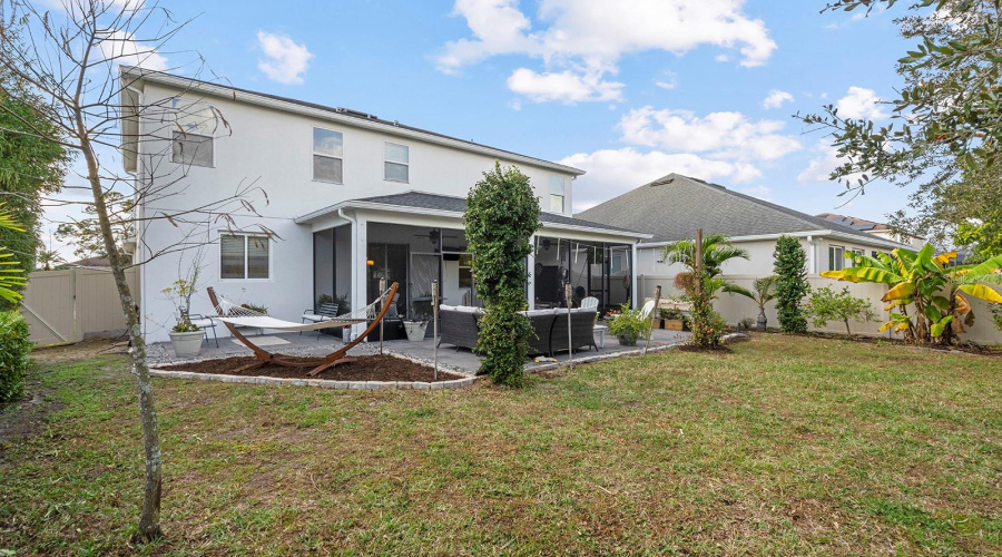 ORLANDO, Florida 32836, 5 Bedrooms Bedrooms, ,3 BathroomsBathrooms,Residential,For Sale,CHATEAUBRIAND AVE.,0,MFRO6375618