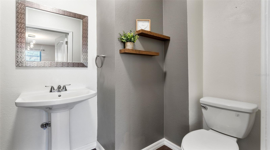 DAVENPORT, Florida 33837, 4 Bedrooms Bedrooms, ,2 BathroomsBathrooms,Residential,For Sale,NOVA,0,MFRO6253186