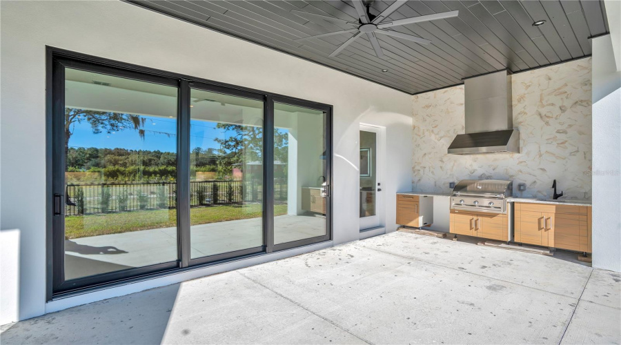 ORLANDO, Florida 32836, 5 Bedrooms Bedrooms, ,6 BathroomsBathrooms,Residential,For Sale,SHEEN SOUND,0,MFRO6373716