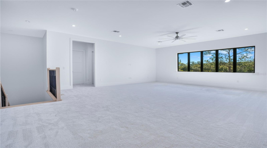 ORLANDO, Florida 32836, 5 Bedrooms Bedrooms, ,6 BathroomsBathrooms,Residential,For Sale,SHEEN SOUND,0,MFRO6373716