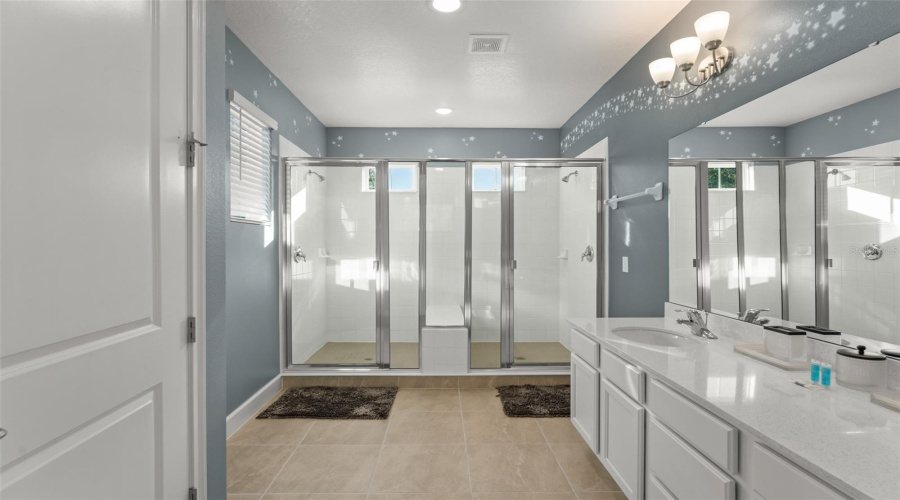 REUNION, Florida 34747, 5 Bedrooms Bedrooms, ,5 BathroomsBathrooms,Residential,For Sale,FAIRVIEW,0,MFRO6376110