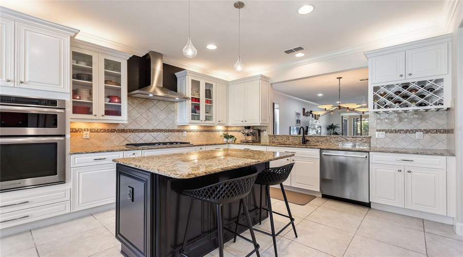 DAVENPORT, Florida 33837, 3 Bedrooms Bedrooms, ,3 BathroomsBathrooms,Residential,For Sale,MAGELLAN,0,MFRS5141674