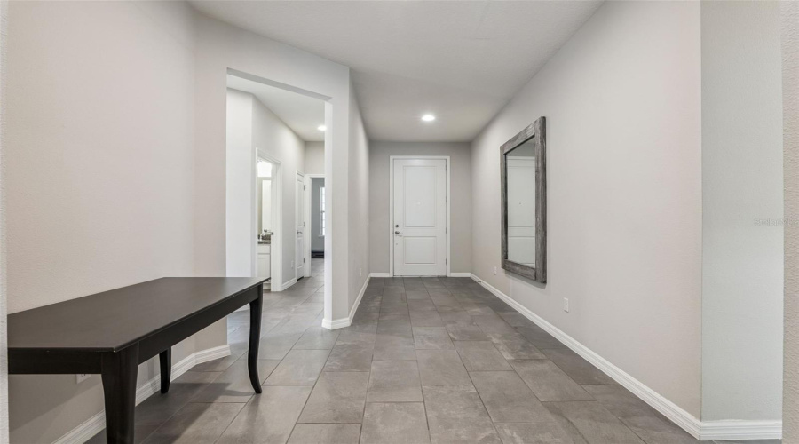 Beds 2 and 3 at Front of House