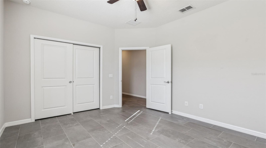 ORLANDO, Florida 32836, 4 Bedrooms Bedrooms, ,2 BathroomsBathrooms,Residential,For Sale,ROYAL ESTATES,0,MFRO6376280