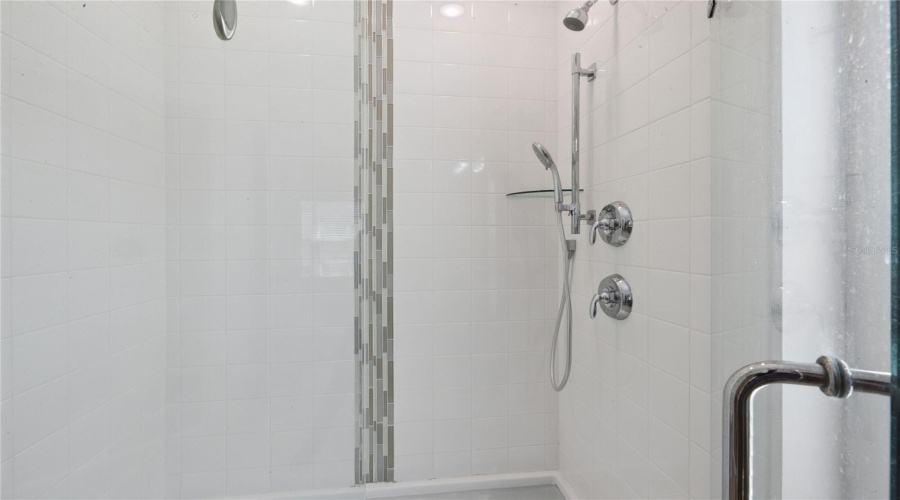 DAVENPORT, Florida 33837, 4 Bedrooms Bedrooms, ,2 BathroomsBathrooms,Residential,For Sale,SWAN SWIM,0,MFRO6342530