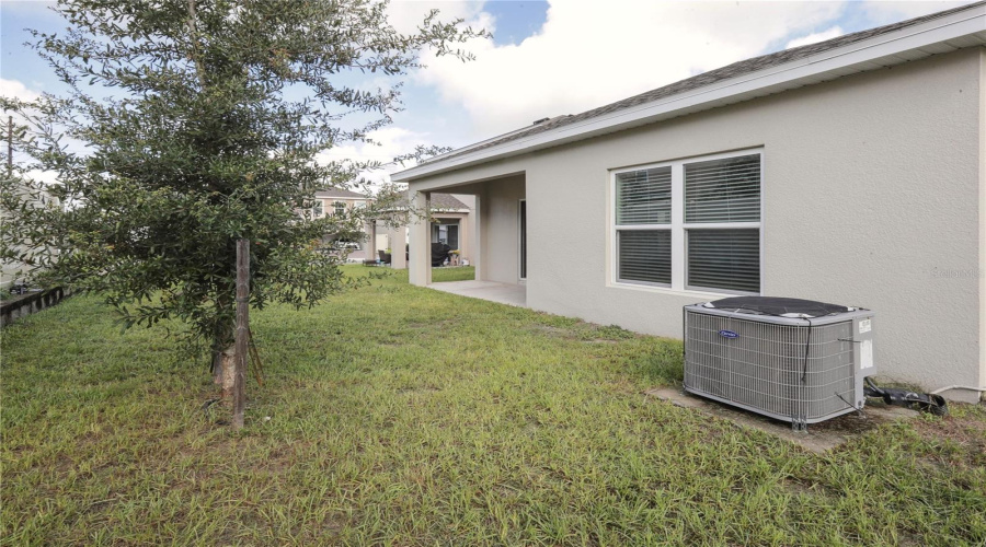 DAVENPORT, Florida 33837, 4 Bedrooms Bedrooms, ,2 BathroomsBathrooms,Residential,For Sale,SWAN SWIM,0,MFRO6342530