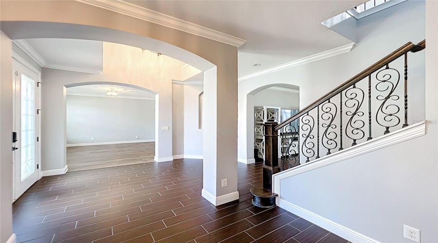 ORLANDO, Florida 32836, 5 Bedrooms Bedrooms, ,4 BathroomsBathrooms,Residential,For Sale,LAVANDE,0,MFRO6320957