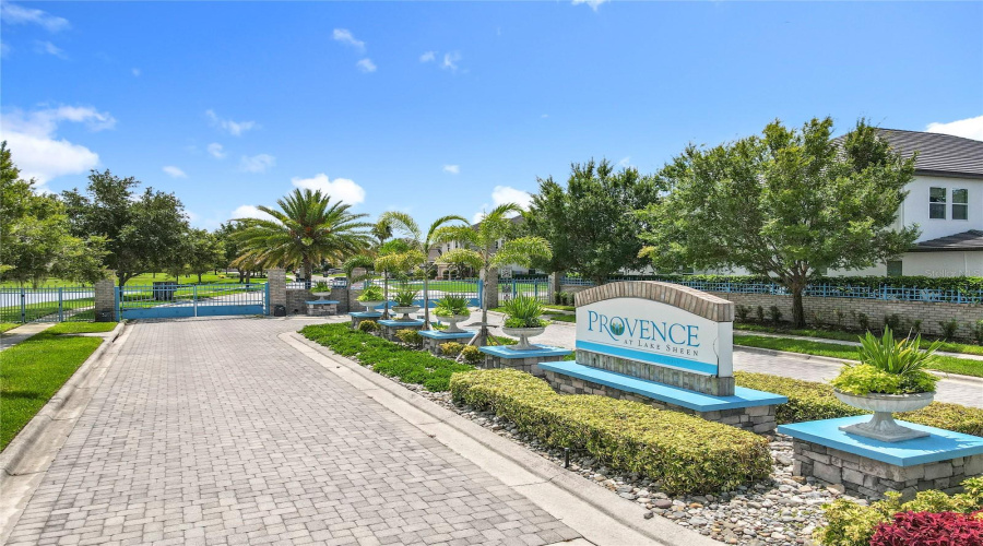 ORLANDO, Florida 32836, 5 Bedrooms Bedrooms, ,4 BathroomsBathrooms,Residential,For Sale,LAVANDE,0,MFRO6320957