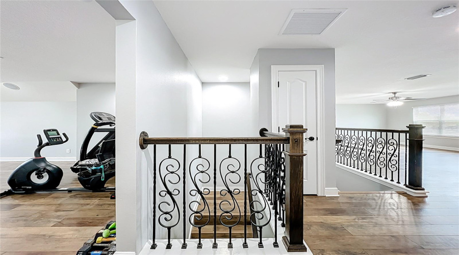 ORLANDO, Florida 32836, 5 Bedrooms Bedrooms, ,4 BathroomsBathrooms,Residential,For Sale,LAVANDE,0,MFRO6320957